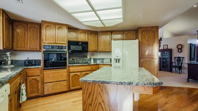 222 Vintage Path, Redding, CA 96003 - photo 4