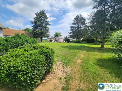 488 Daniels Rd, Nazareth, PA 18064 - photo 5