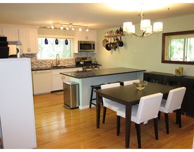 38 Meeting House Path unit 38, Ashland, MA 01721 - photo 2