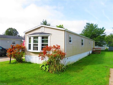 104 E Monroe Cir, Jefferson, OH 44047 - photo 3