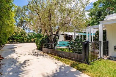 811 Royal Palm Place, Vero Beach, FL 32960 - photo 3