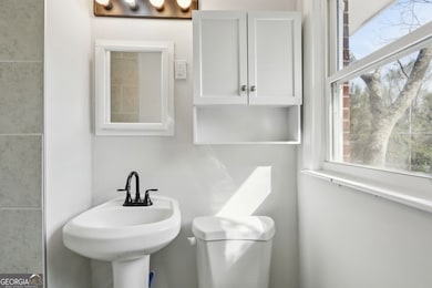 Private Ensuite Bathroom
