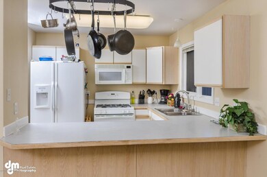 8433 Barnett Drive Anchorage-large-005-K