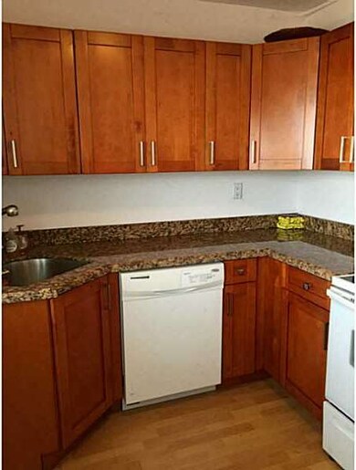 Byron Gardens Condominium unit 305, Miami Beach, FL 33141 - photo 2