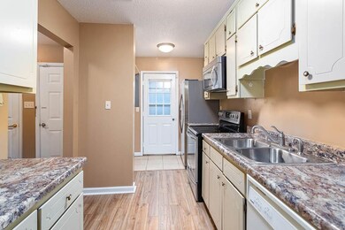 607 Marshview Circle Dr, Brunswick, GA 31520 - photo 3