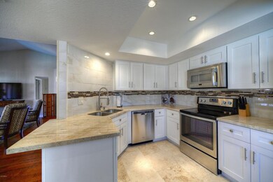004_Kitchen