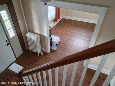 704 Fallon St, Old Forge, PA 18518 - photo 3