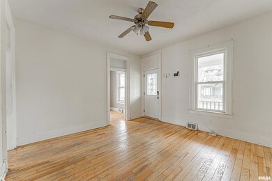 604 Lincoln Ave, Lincoln, IL 62656 - photo 7