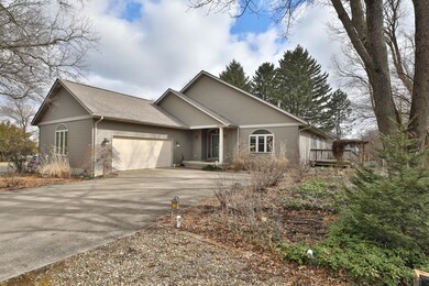 5892 Linworth Rd, Worthington, OH 43085 - photo 3