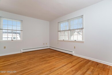 18 Hollow Wood Ln unit A, Greenwich, CT 06831 - photo 7