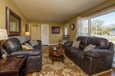 3 Bedroom Hixson Home with an in-ground