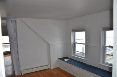 9 Salem St unit 2 front, Wakefield, MA 01880 - photo 7