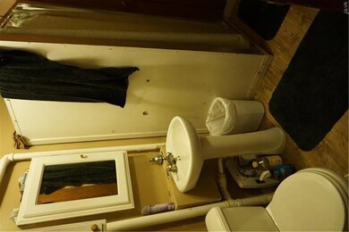 384 W Washington St, Allentown, PA 18102 - photo 7