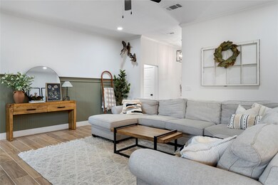 945 Avagail Ave, Springtown, TX 76082 - photo 5