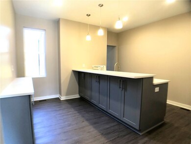 1124 Warlo St, Pittsburgh, PA 15233 - photo 4