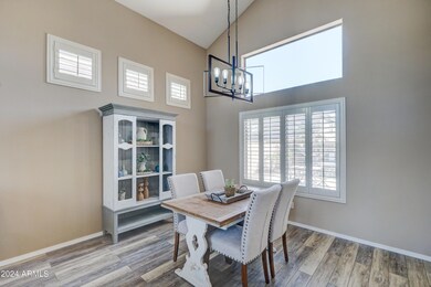 1167 E Nunnely-6