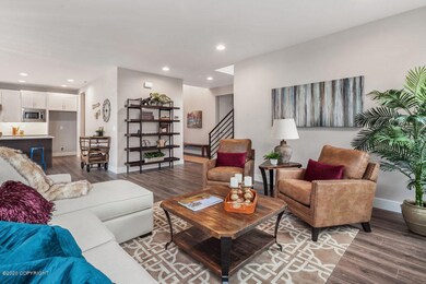 Living Room Photo Similar