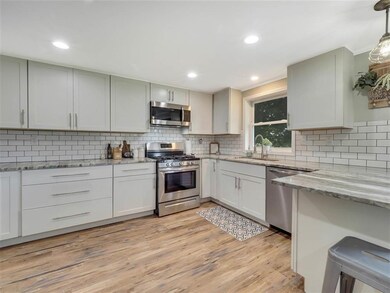 Kitchen/Dining