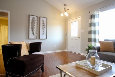 443 Helmwood Cir, Mount Washington, KY 40047 - photo 7