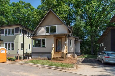 Great Curb Appeal with a Modern Arts and Craft Design