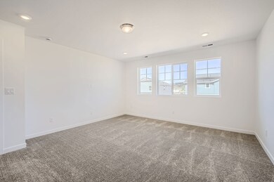 3095 Ironton Dr Owner's Suite