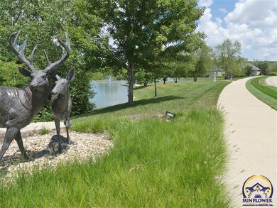 4306 SW Clarion Lakes Dr, Topeka, KS 66610 - photo 3