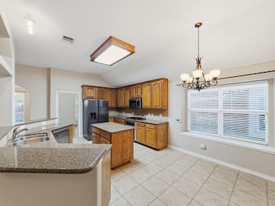 11250 Luckenbach Dr, Frisco, TX 75035 - photo 4