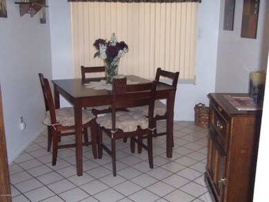 956 S Enterprise Cir, Mesa, AZ 85208 - photo 4