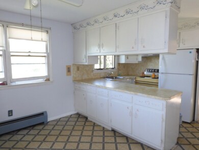 279 Oak St, Methuen, MA 01844 - photo 7