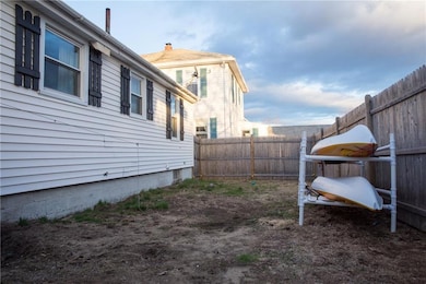11 Mclean St, South Portland, ME 04106 - photo 3