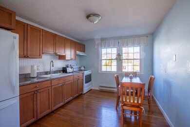 20 Beacon Ave unit 3, Newburyport, MA 01950 - photo 6