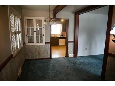 Entry/Foyer. Open dining area leads to kitchen and