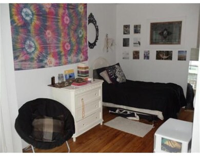 54 Saint Stephen St unit 2, Boston, MA 02115 - photo 4