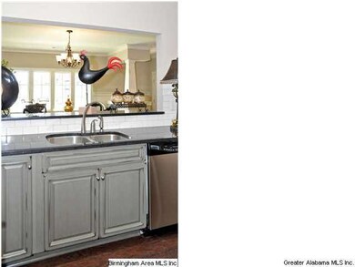A Beautiful Spacious Kitchen with the Top Of Line 