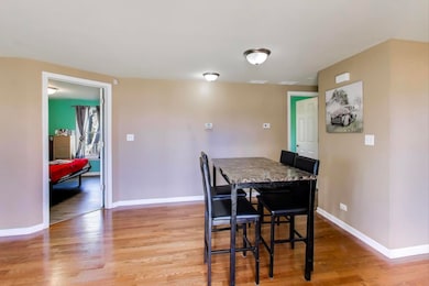 222 Harrison St, Carpentersville, IL 60110 - photo 7