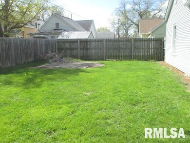 1620 5th St, Moline, IL 61265 - photo 5