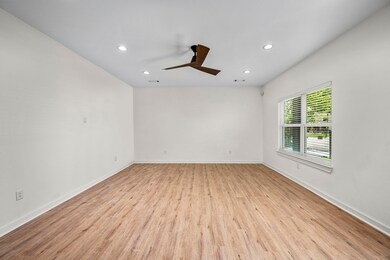 5700 Elysian St, Houston, TX 77009 - photo 7