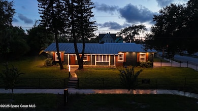 1712 Pineapple Ave, Melbourne, FL 32935 - photo 2