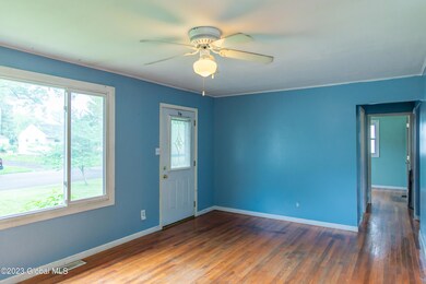 17 Sherwood Dr, Latham, NY 12110 - photo 5