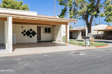 2440 W Rue de Lamour Ave, Phoenix, AZ 85029 - photo 2