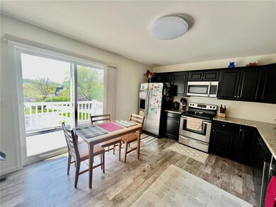 632 Lehigh Gap St, Walnutport, PA 18088 - photo 3