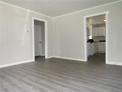 3024 15th St, Columbus, IN 47201 - photo 6