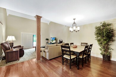 11395-Twelve-Oaks-Way-NPB-MKH_3048