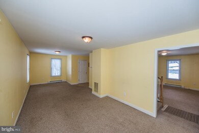 6717 Winchester Grade Rd, Berkeley Springs, WV 25411 - photo 7