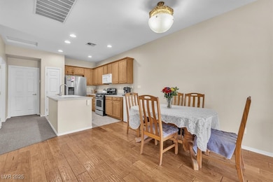 7852 Running Doe Ct, Las Vegas, NV 89149 - photo 6