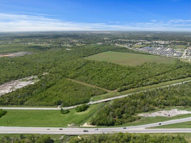 0 S Johnson St unit 97494127, Alvin, TX 77511 - photo 3