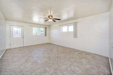 23RD AVE FAMILY ROOM ALT VIEW 3