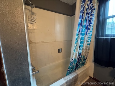 Hall Bathroom