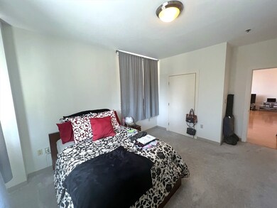 The Strada 234 unit 723, Boston, MA 02114 - photo 7