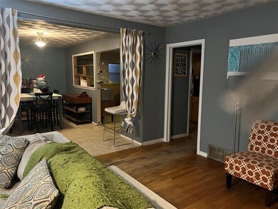 501 E Ellen Ave, Hurst, TX 76053 - photo 5